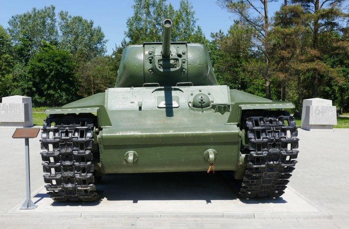 Танк кв-1