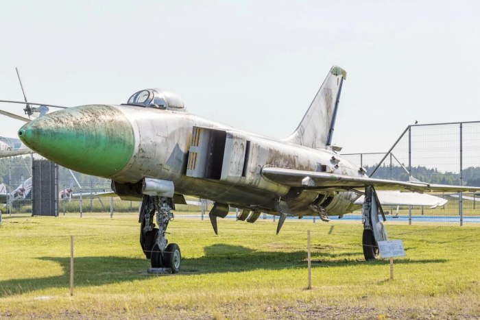 Истребитель - перехватчик Су-15тм
