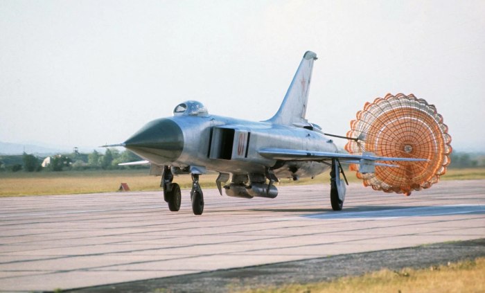 Су-15 самолет