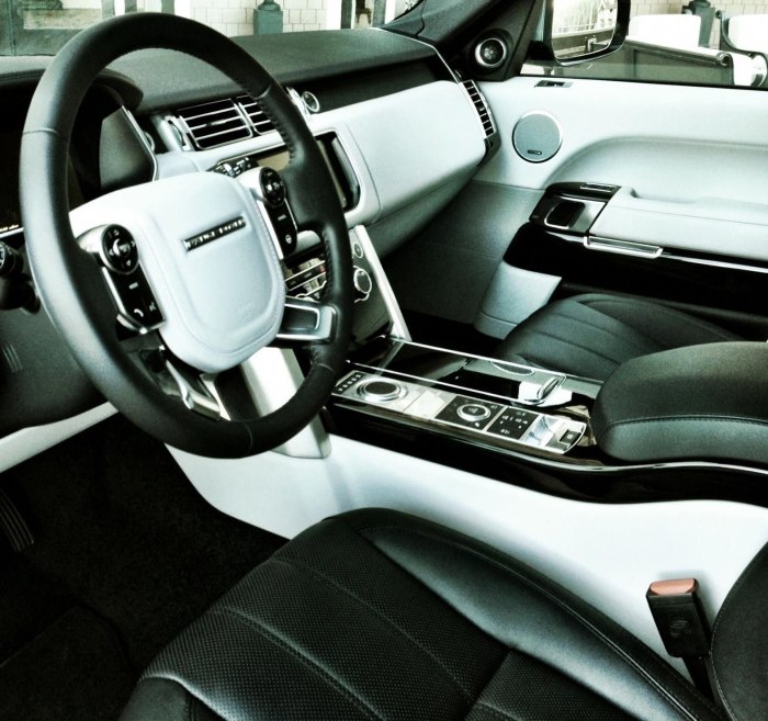 Range Rover Evoque 2013 салон