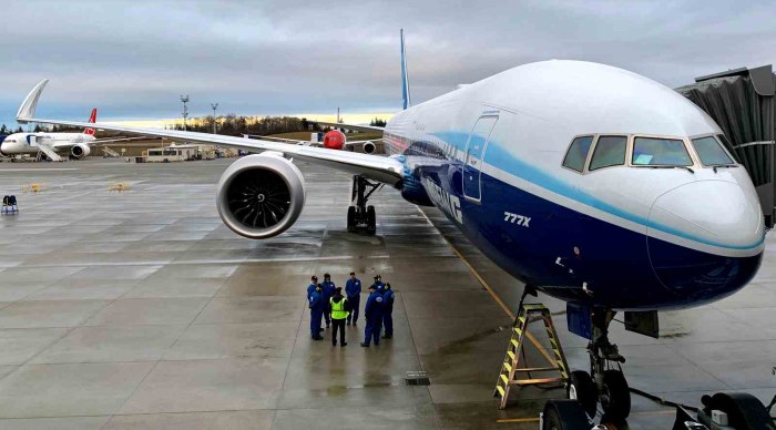 Боинг 777x