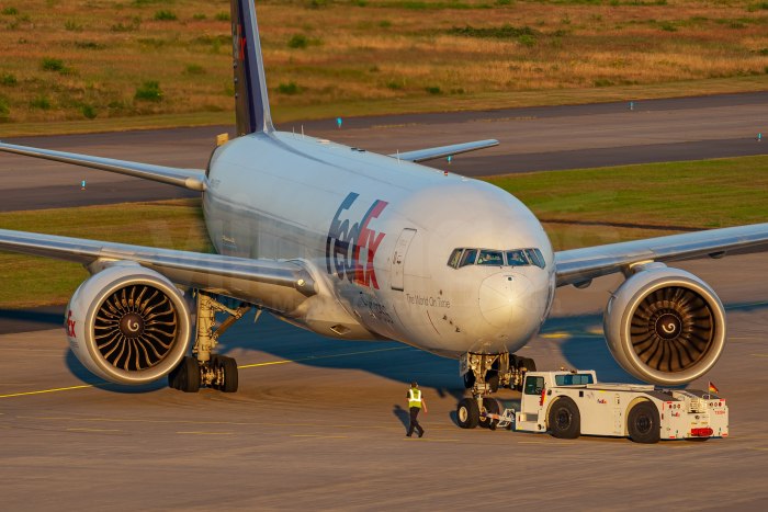 Боинг 777
