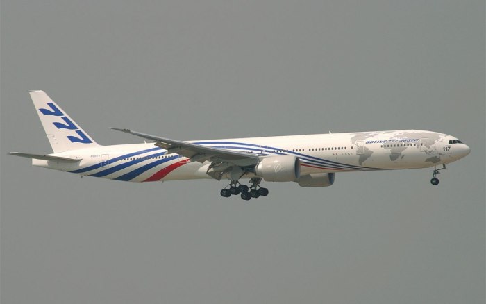 Боинг 777 330er