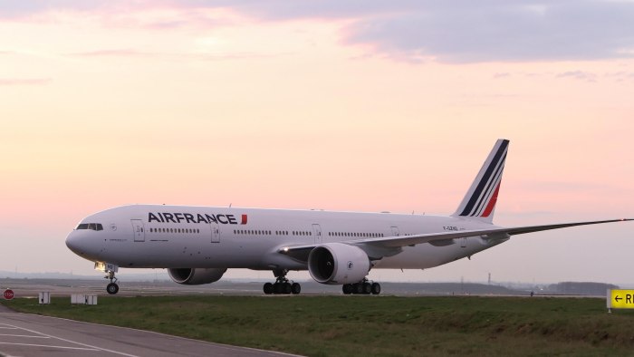 Боинг 777 пассажирский