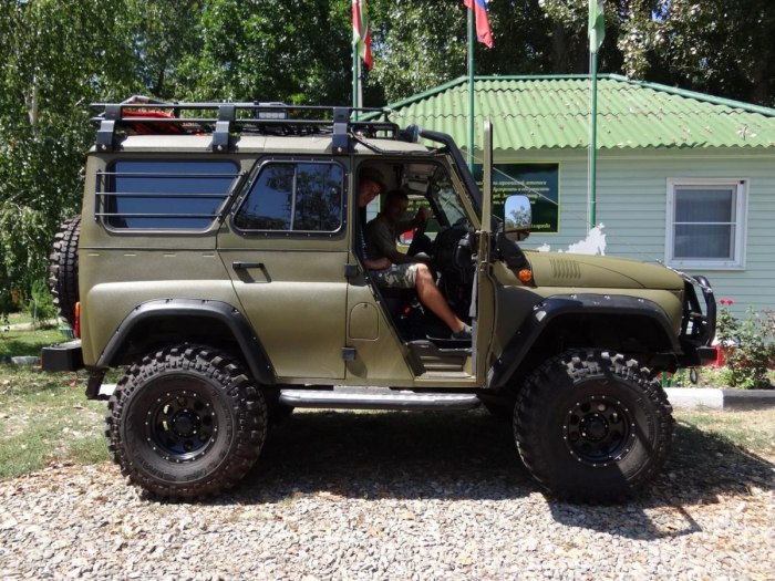 УАЗ-31519 внедорожник для охоты