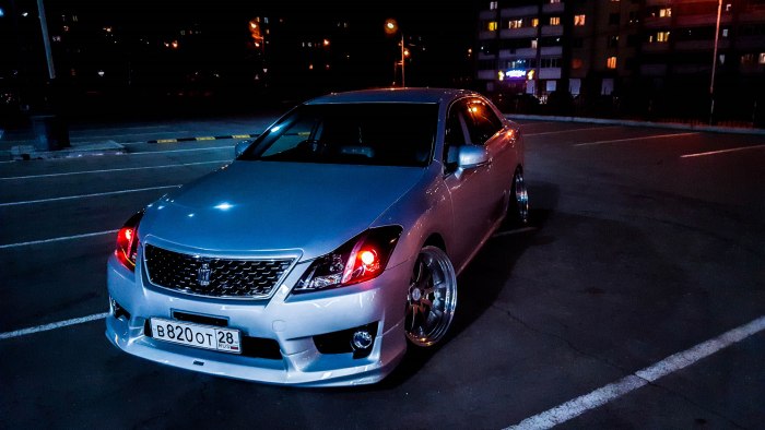 Toyota Crown athlete 2008