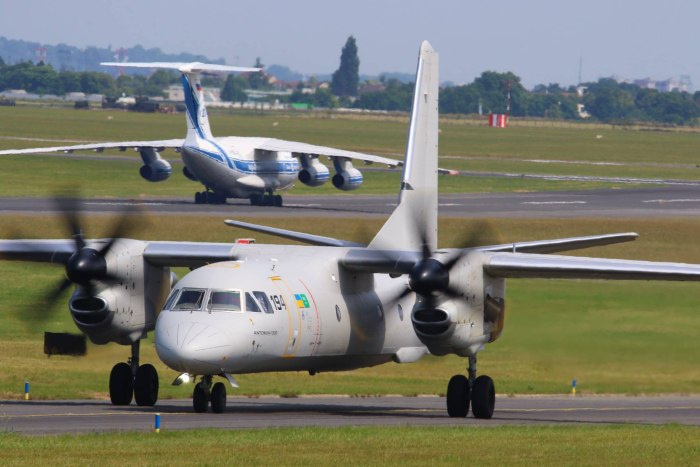 АН-178 пассажирский самолёт