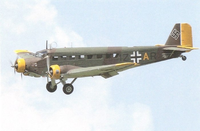 Немецкий военный самолет Junkers ju 52