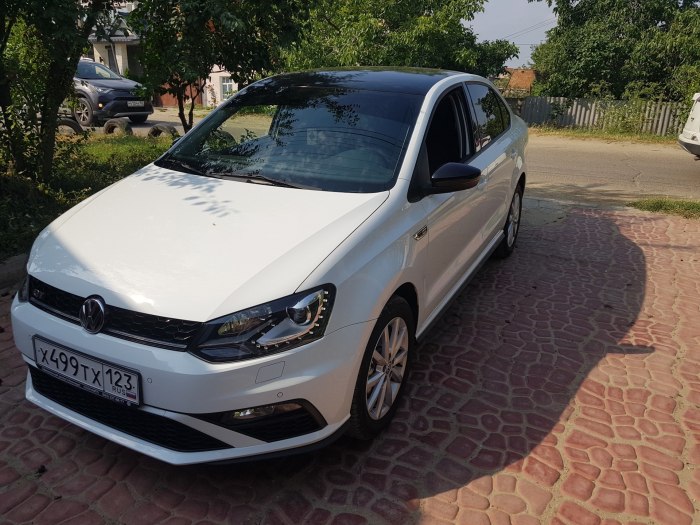 Поло gt белый Фольксваген