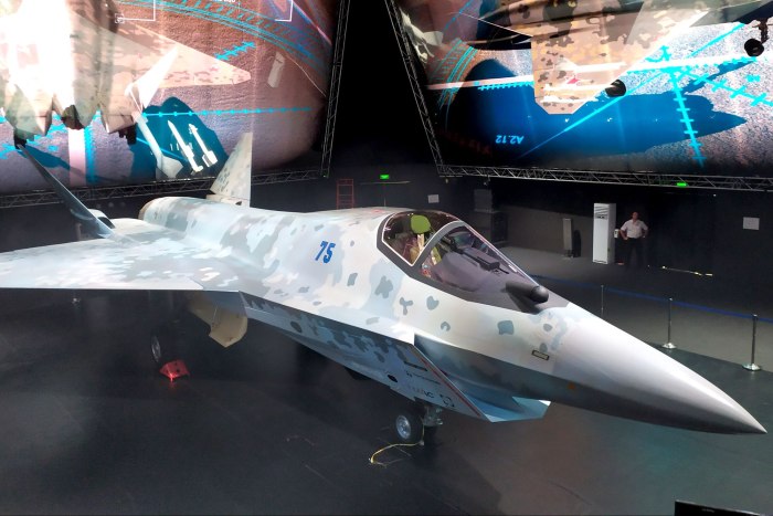 Макс 2021 Су 75