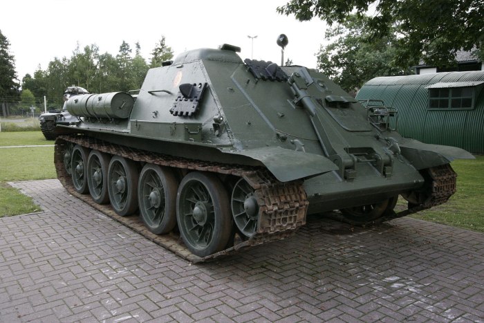 Су-85 122