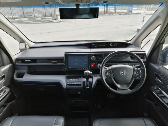 Honda Stepwgn spada 2021