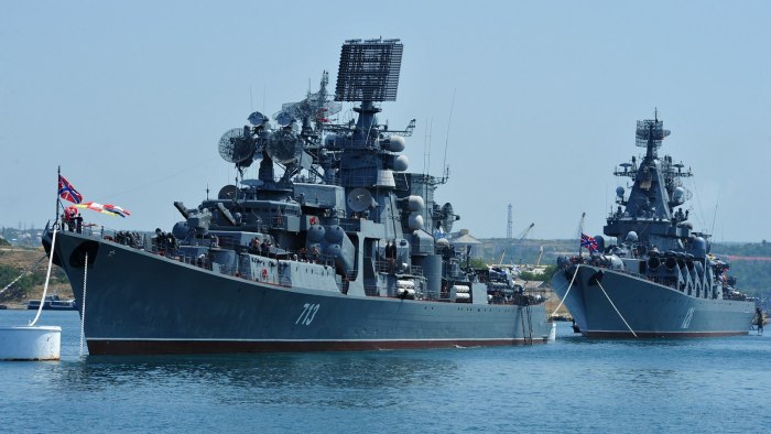Москва ракетный крейсер