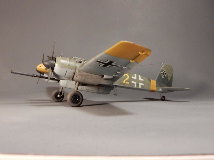 Штурмовик Хеншель hs129