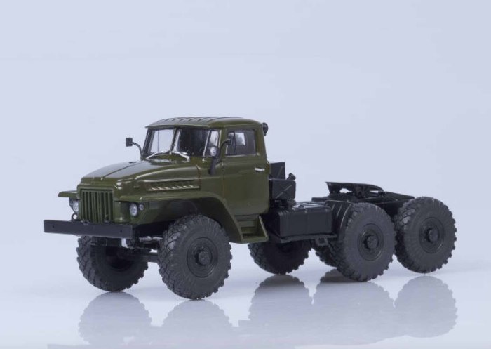 Урал 375 седельный тягач