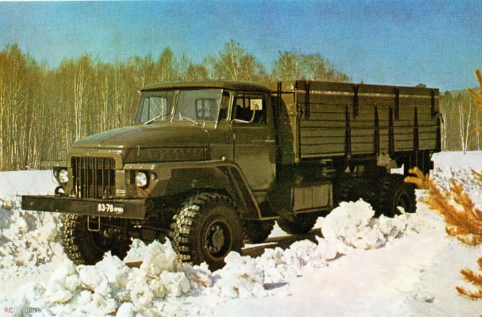 Грузовик Урал 375д
