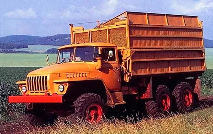 Урал 4320 самосвал 5557
