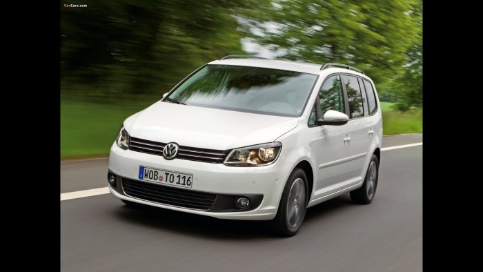 VW Touran 10-