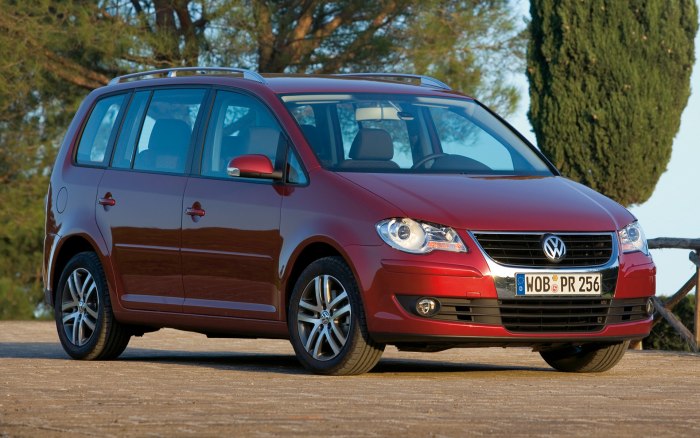 Volkswagen Touran i Рестайлинг 2006-2010