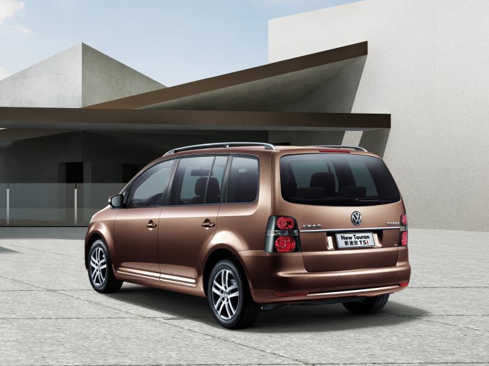 Volkswagen Туран 2010