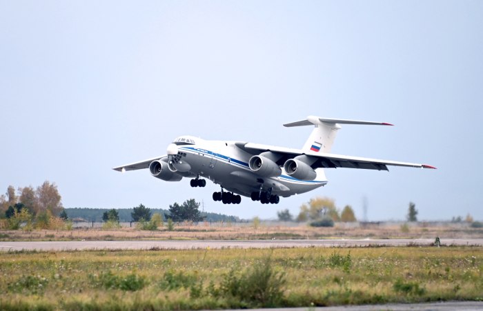 Транспортный самолёт ил-76