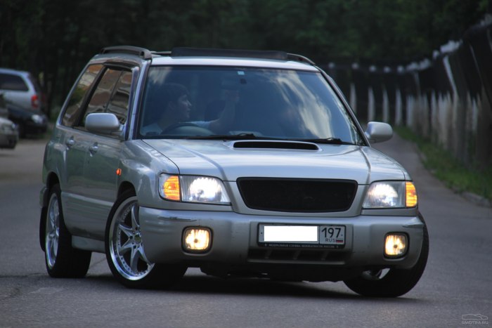 Субару Форестер sf5 2000