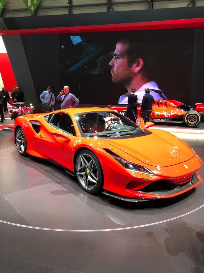 Феррари f40 2019