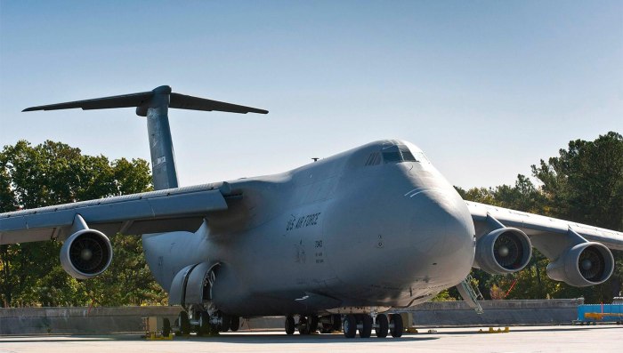 C5 Galaxy самолет