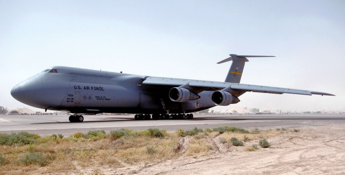 Lockheed c-5 Galaxy