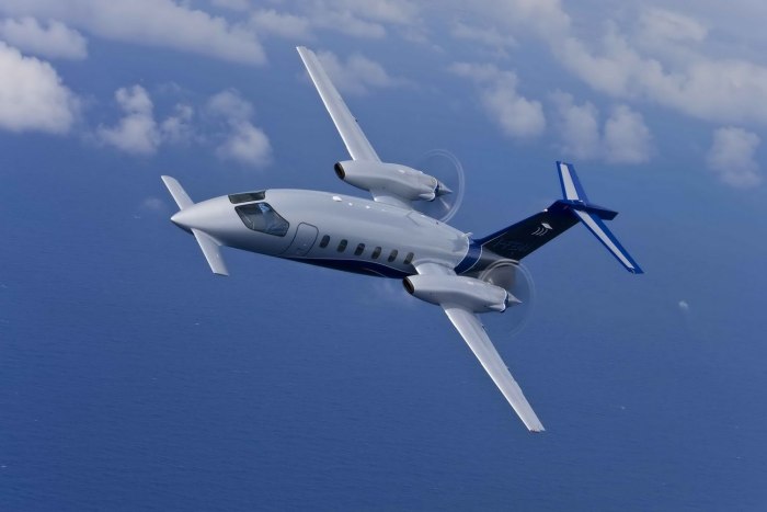 Самолёт Piaggio p.180 Avanti