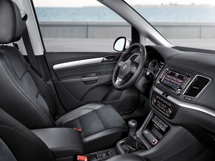 Volkswagen Sharan 2014 салон