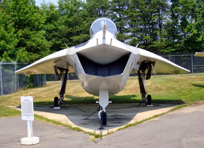 Боинг x32