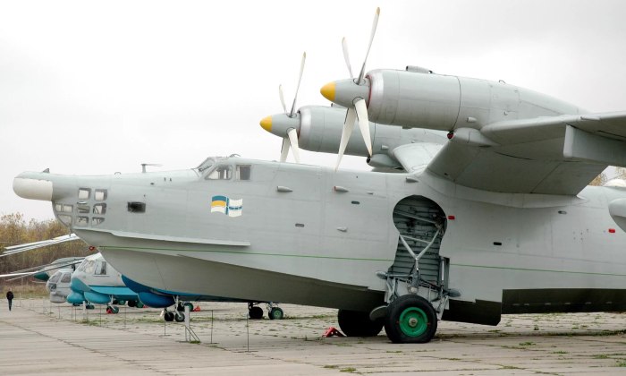 Б-12 самолет-амфибия