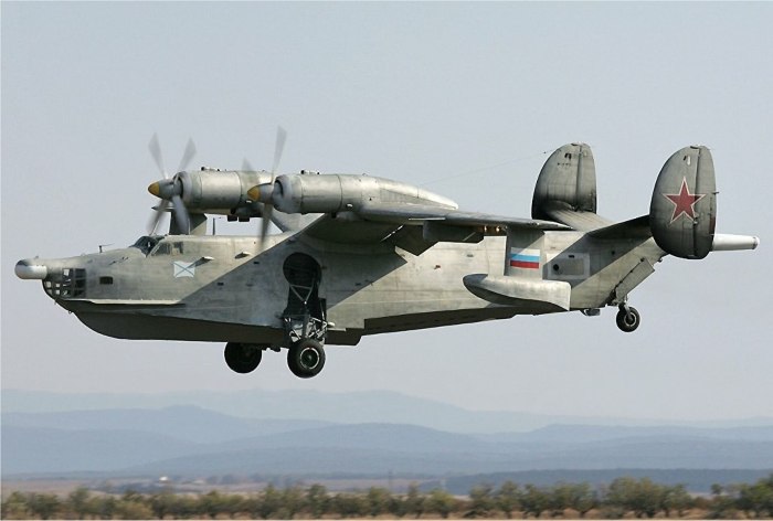 Самолет-амфибия бе-12п-200