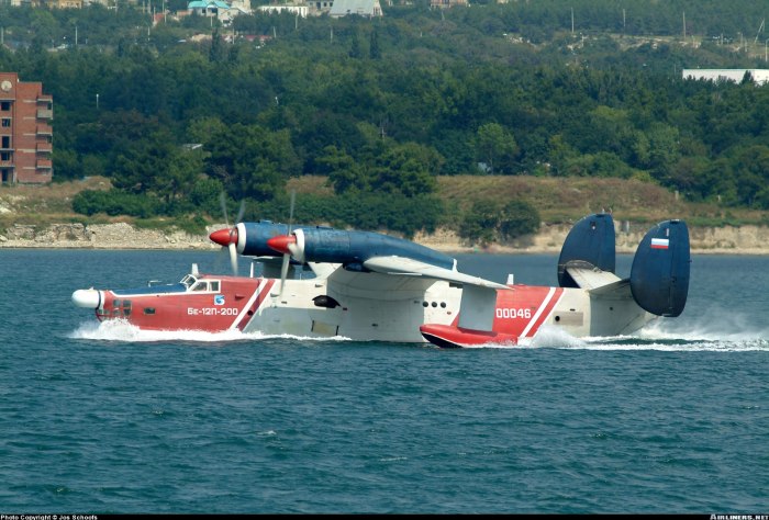 Б-12 самолет-амфибия