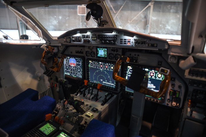 L-410 кабина