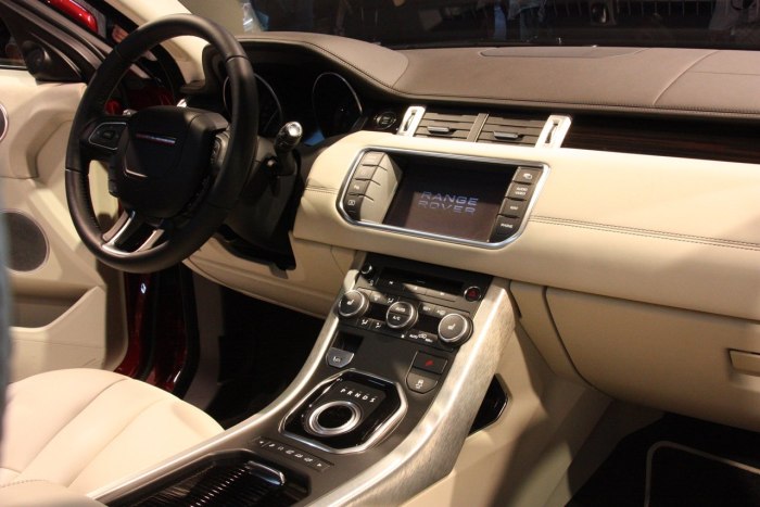 Range Rover Vogue салон