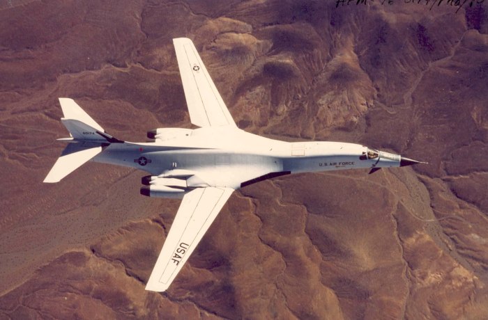 B1 Lancer