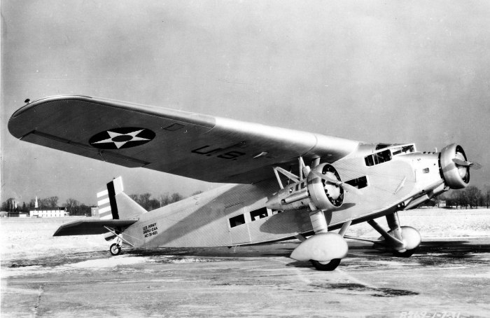 Ford Trimotor самолёт