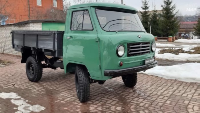 УАЗ 452 грузовой бортовой