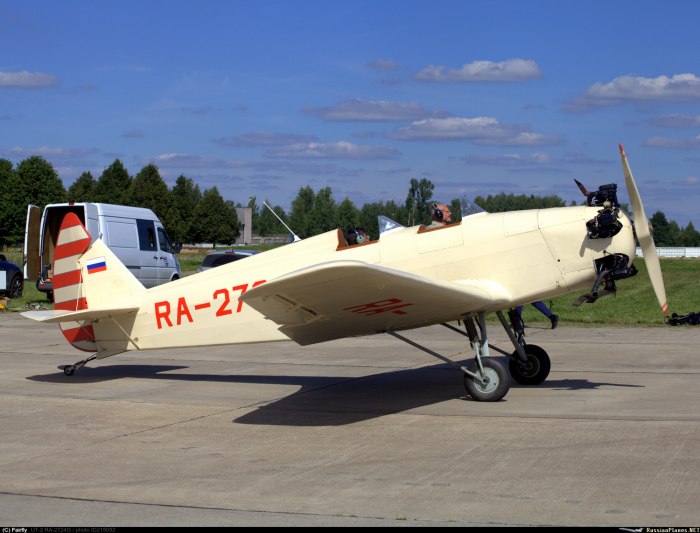 Яковлев самолёт УТ -2