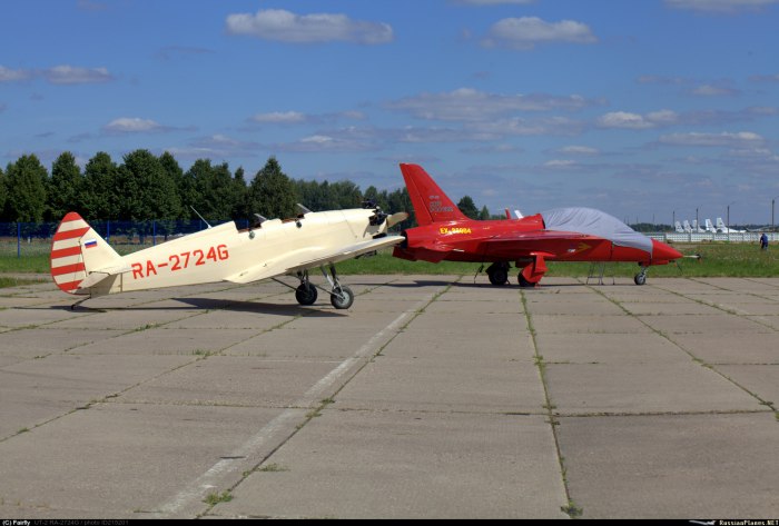 УТ-2 учебный летательный аппарат