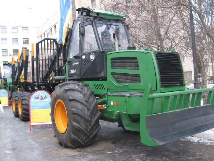 Амкодор 2662-01