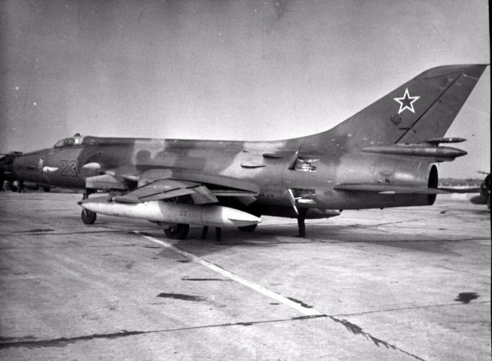 Су-17 истребитель