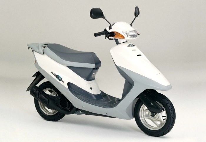 Скутер Honda Tact af30