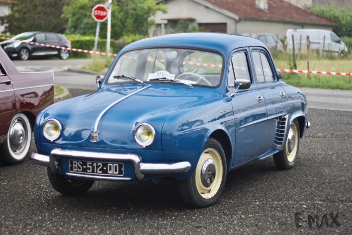 Renault Dauphine 1956