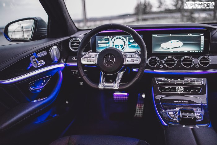 Мерседес Бенц w213