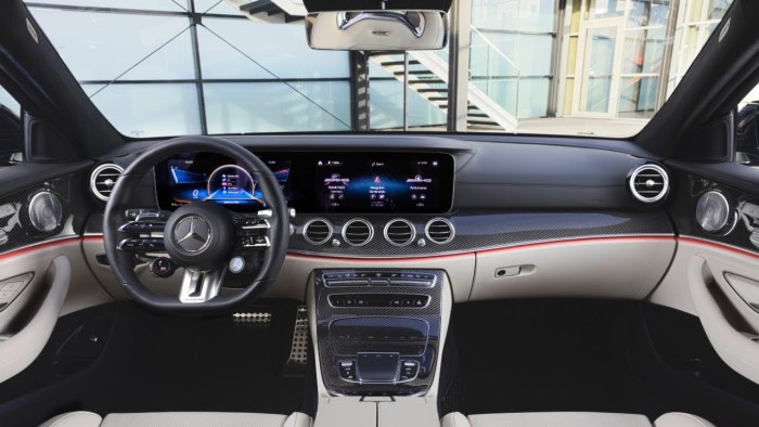 Салон Mercedes Benz e class w213