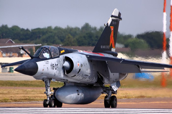 Мираж ф1 самолет