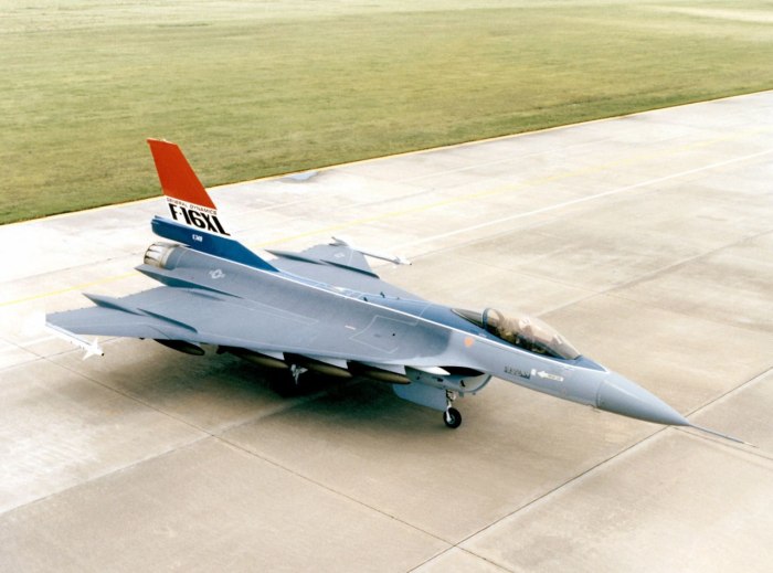 Дженерал Дайнемикс f-16xl